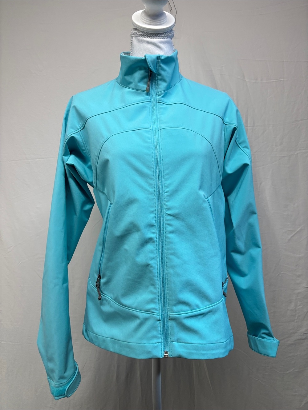 Avia Women's Turquoise Zip-Front Softshell Jacket